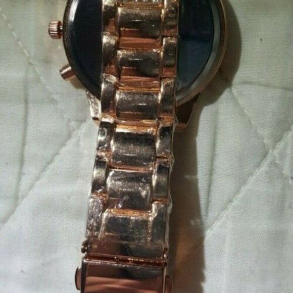 Geneva Rhinestone Fashion Rose Gold Stainless Steel Women's Watch !!!NEW!!! - Picture 4 of 4